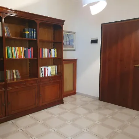 La Casa Del Cedro Con Posto Auto Apartment