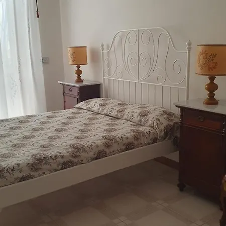 La Casa Del Cedro Con Posto Auto Apartment *